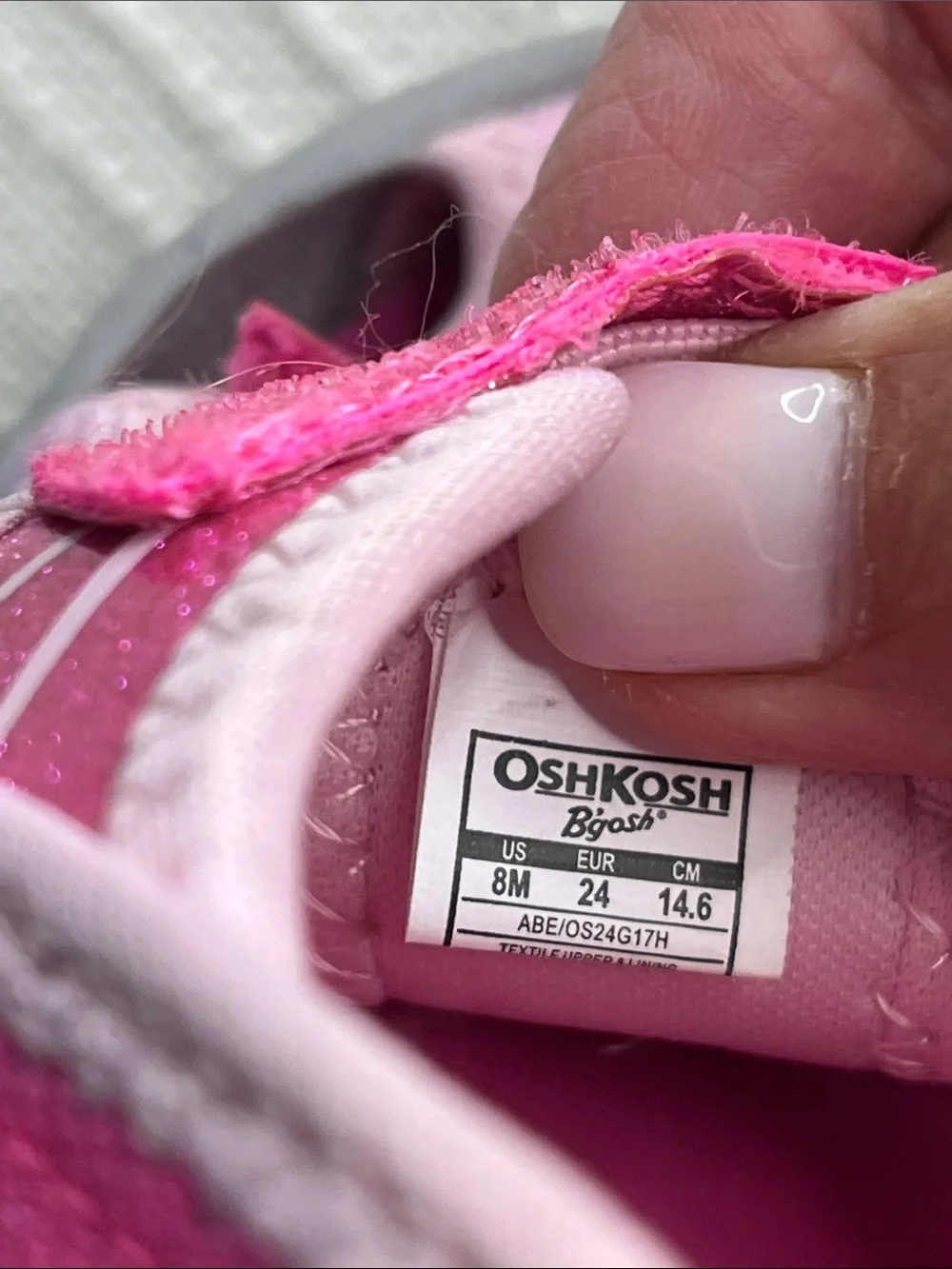 OshKosh B'gosh Washable Pink Hook-and-Loop closure,  Kids Sandals